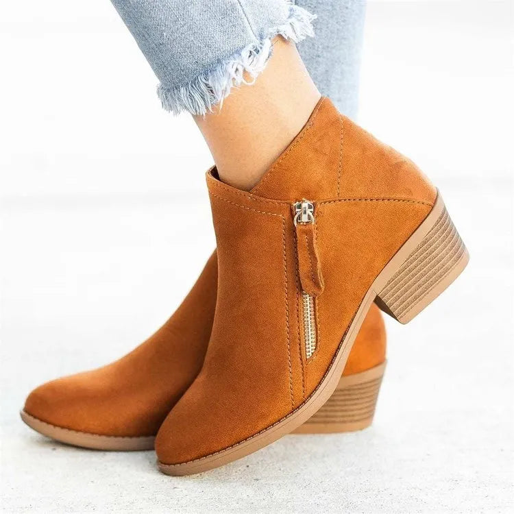 Bota Chelsea Feminina ComfortFit™ – Salto Estiloso com Conforto Terapêutico