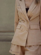 Conjunto Alfaiataria de Linho com Blazer e Shorts