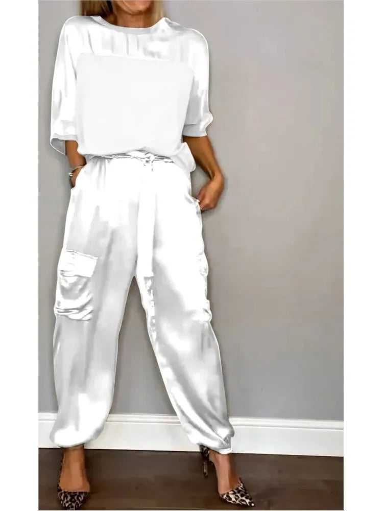 Conjunto de Top de Cetim Liso com Mangas 3/4 e Calça Feminina