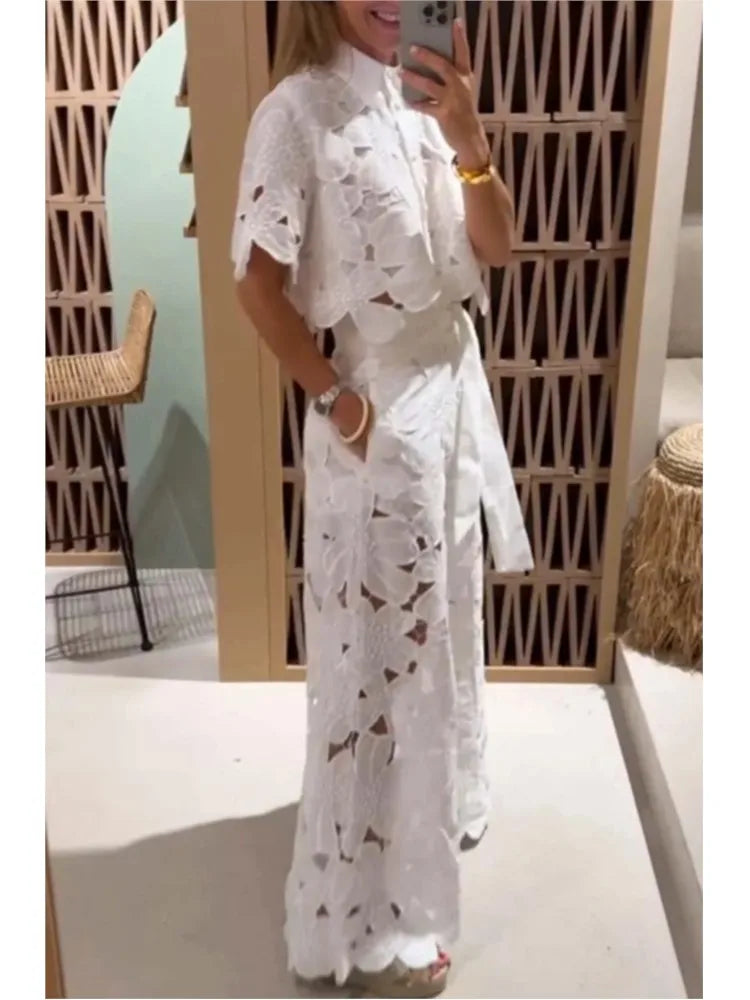 Conjunto Feminino Casual de Blusa de Renda e Calça Pantalona